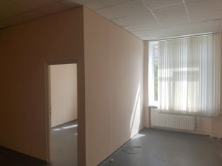 Аренда офиса 33.2 м2 в бизнес-центре, метро Чёрная Речка