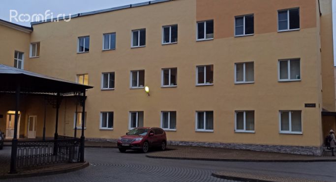 Аренда офиса 159.4 м², Заозёрная улица - фото 1