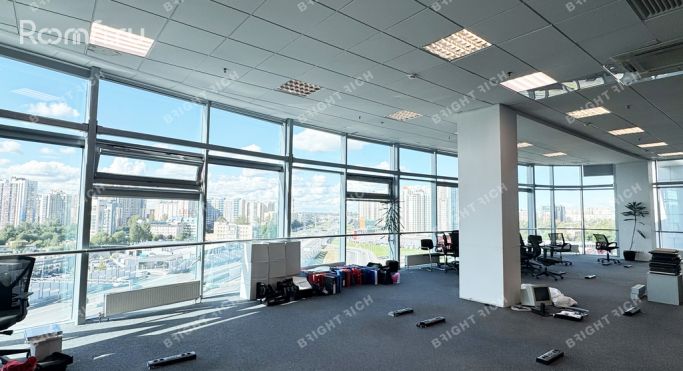 Продажа офиса 1227.2 м², Звёздная улица - фото 1