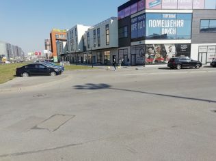 Аренда помещения свободного назначения 295 м2 в многофункциональном комплексе, метро Ладожская