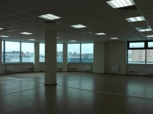 Аренда офиса 1085 м2 в бизнес-центре, метро Старая Деревня