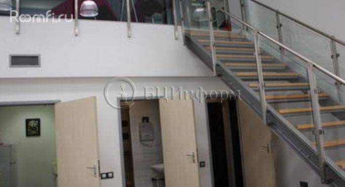 Аренда офиса 494.8 м², улица Чапаева - фото 2