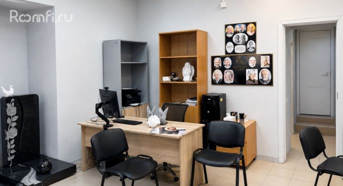 Продажа торгового помещения 250 м², набережная реки Фонтанки - фото 2