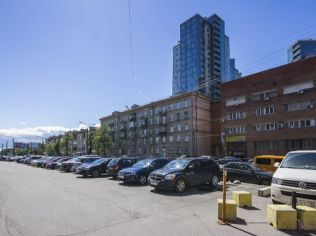 Аренда офиса 61.3 м2 в бизнес-центре, метро Парк Победы