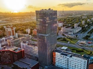 Аренда офиса 4000 м2 в офисном здании, метро Московская