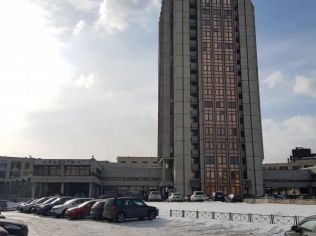 Аренда офиса 39.9 м2 в бизнес-центре, метро Лесная