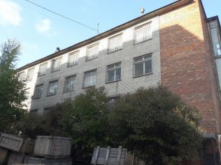 Аренда помещения свободного назначения 1000 м2 в отдельно стоящем здании, метро Ладожская