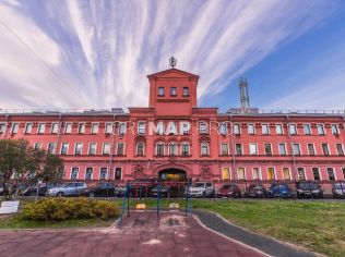 Аренда офиса 55 м2 в бизнес-центре, метро Горьковская