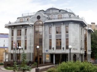 Аренда помещения свободного назначения 60 м2 в особняке, метро Василеостровская