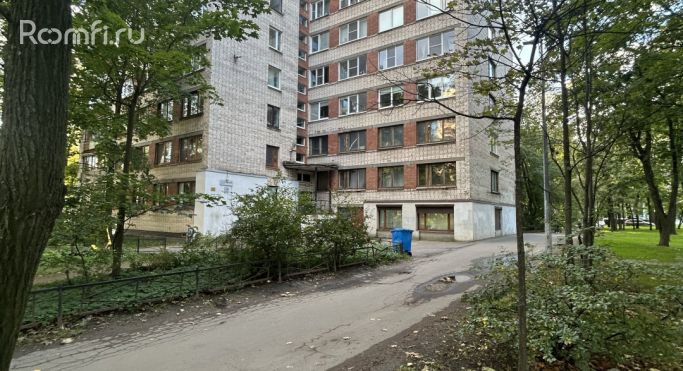 Продажа торгового помещения 150 м², 2-й Муринский проспект - фото 1