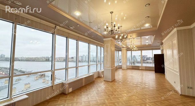 Аренда офиса 7542.8 м², Синопская набережная - фото 1