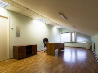 Аренда офиса 34 м2 в бизнес-центре, метро Площадь Ленина