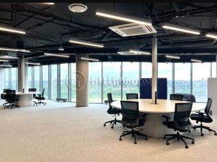 Аренда офиса 305.9 м²