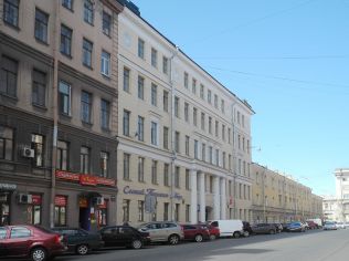 Аренда офиса 743.3 м2 в бизнес-центре, метро Маяковская