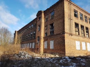 Продажа производственного помещения 7654 м²