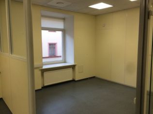 Аренда офиса 219 м2 в бизнес-центре, метро Невский Проспект
