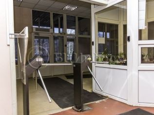 Аренда офиса 45.3 м2 в бизнес-центре, метро Бухарестская