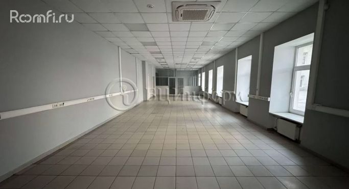 Аренда помещения свободного назначения 405.6 м², улица Моисеенко - фото 2