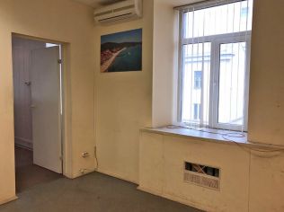 Аренда офиса 90 м2 в многофункциональном комплексе, метро Обводный Канал