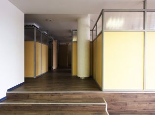 Аренда офиса 85 м2 в бизнес-центре, метро Горьковская