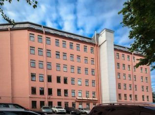 Аренда офиса 44 м2 в бизнес-центре, метро Нарвская