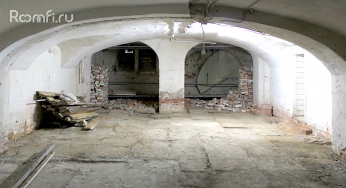 Аренда торгового помещения 100.9 м², Московская улица - фото 2
