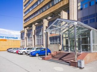 Аренда офиса 45.4 м2 в бизнес-центре, метро Парк Победы