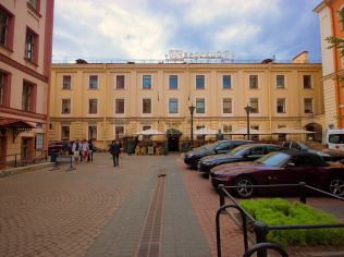 Аренда офиса 357 м2 в бизнес-центре, метро Невский Проспект