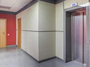 Аренда офиса 359.7 м2 в бизнес-центре, метро Нарвская