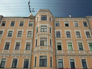 Аренда офиса 166 м2 в бизнес-центре, метро Электросила