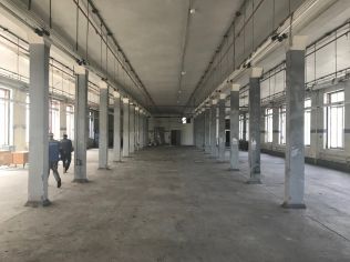 Аренда склада 300 м2 в складском комплексе, метро Нарвская