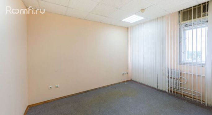 Аренда офиса 24.5 м², площадь Конституции - фото 2
