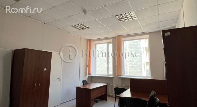 Аренда офиса 41.7 м², Петровская коса - фото 2
