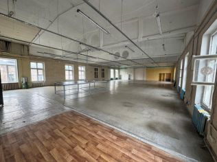 Аренда производственного помещения 409.2 м²