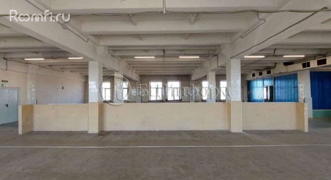 Аренда производственного помещения 671.6 м², улица Швецова - фото 2