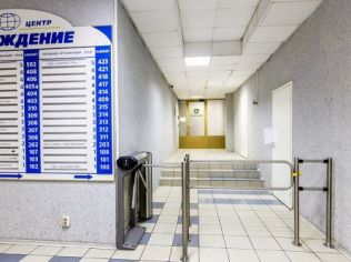 Аренда офиса 89 м2 в бизнес-центре, метро Кировский Завод