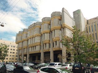 Аренда офиса 812 м2 в бизнес-центре, метро Чернышевская