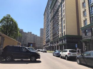 Аренда помещения свободного назначения 217.7 м2 в торгово-офисном комплексе, метро Фрунзенская