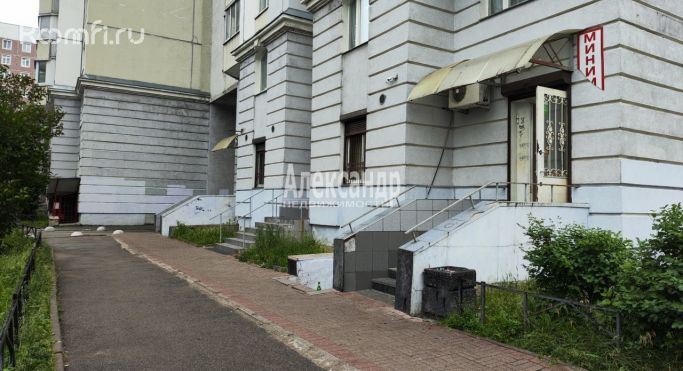 Аренда помещения свободного назначения 96 м², проспект Авиаконструкторов - фото 1