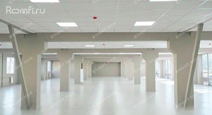Аренда офиса 680 м², улица Юных Пионеров - фото 2