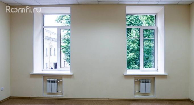 Аренда торгового помещения 33.3 м², набережная реки Фонтанки - фото 1