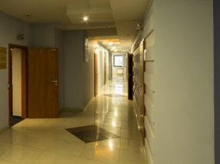 Аренда офиса 100 м2 в бизнес-центре, метро Василеостровская