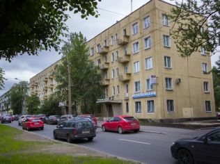 Аренда офиса 36.5 м2 в бизнес-центре, метро Новочеркасская