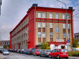 Аренда офиса 69.3 м2 в бизнес-центре, метро Нарвская