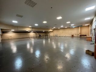 Аренда помещения свободного назначения 477.4 м²