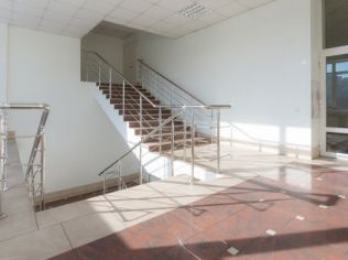 Аренда офиса 50.8 м2 в бизнес-центре, метро Кировский Завод