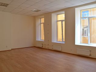 Аренда офиса 55 м2 в многофункциональном комплексе, метро Горьковская