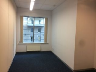 Аренда офиса 960 м2 в бизнес-центре, метро Чернышевская