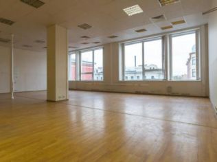 Аренда помещения свободного назначения 156.4 м²