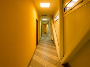 Аренда офиса 105 м2 в бизнес-центре, метро Новочеркасская